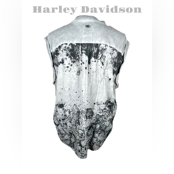 Harley Davidson | Abstract Skull Print Sleeveless Top - Picture 3 of 6